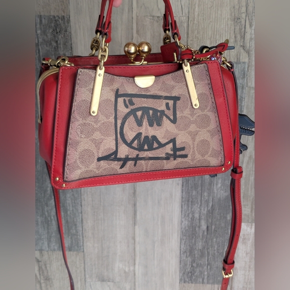 Coach Dreamer 21 Signature Rexy By Guang yu With Rexy Charm - Picture 4 of 16